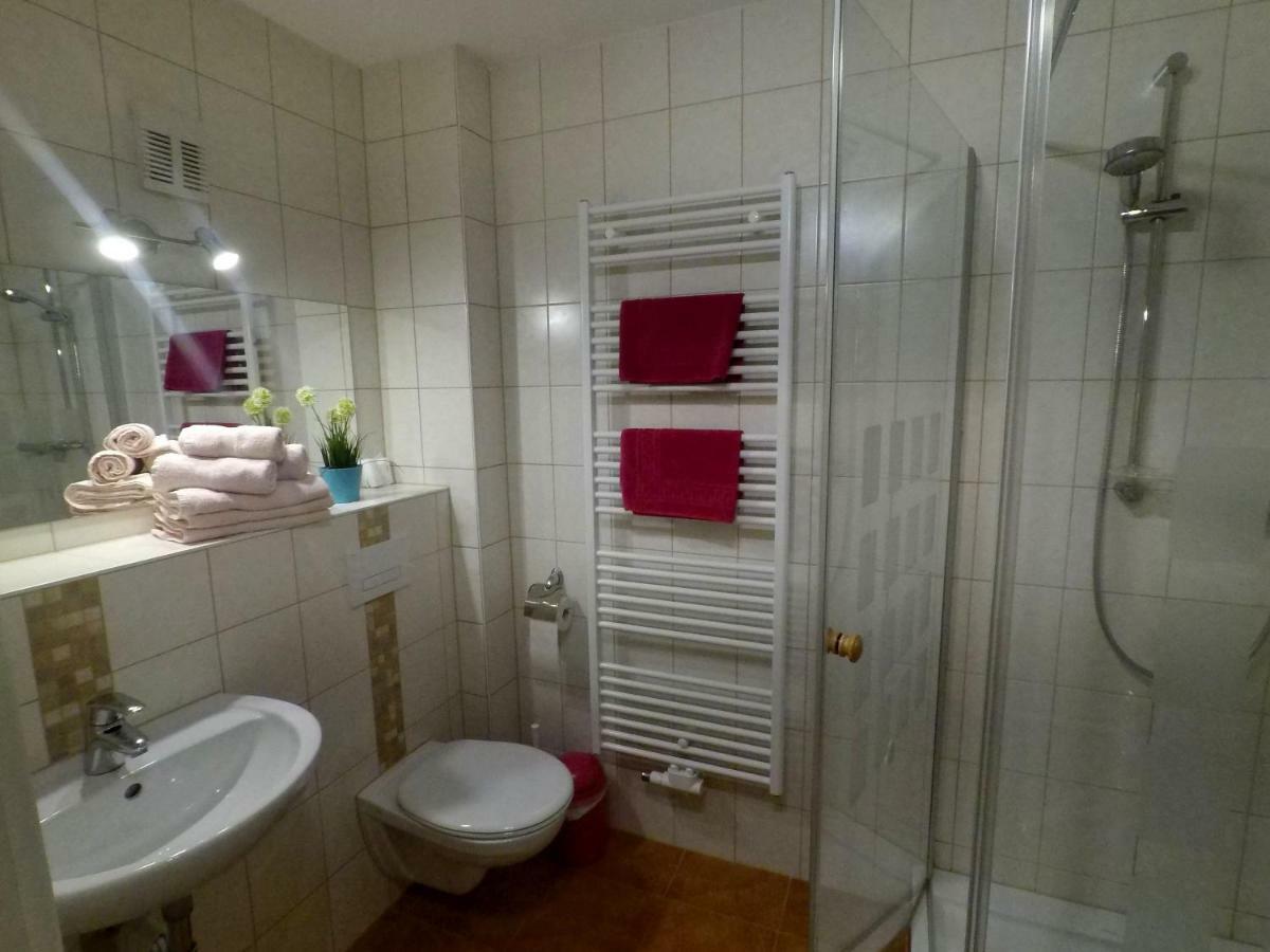 Ferienhaus Und Ferienwohnung Buettner Rathmannsdorf Екстер'єр фото